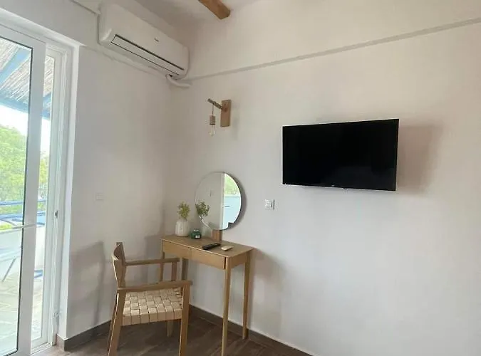 Gennadi Beach Apartments 3*