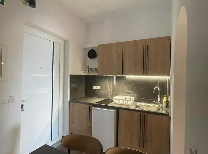 アパートホテル Gennadi Beach Apartments