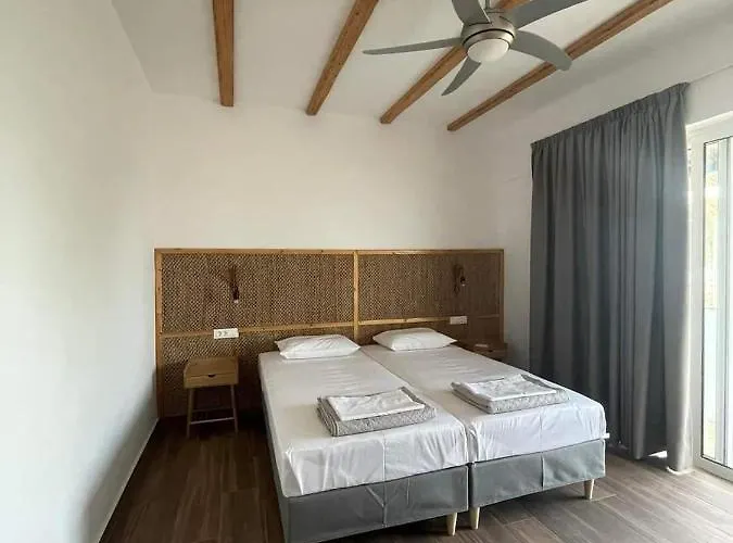 Hotel de apartamente Gennadi Beach Apartments