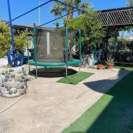 מלון דירות Gennadi Beach Apartments