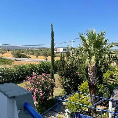Gennadi Beach Apartments Γεννάδι